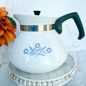 Vintage Corning Ware Blue Cornflower 6-Cup Teapot Kettle with Lid